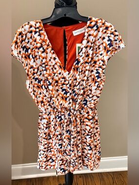 NWT Women’s PANTS STORE Navy & orange gameday shorts romper- Size medium